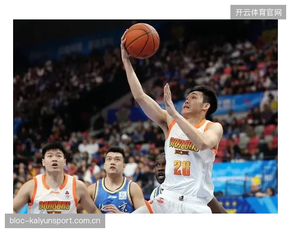 CBA一年庞峥麟当江苏肯帝亚队长：从“小将”到“领袖”，场均一分进一阵的传奇之旅